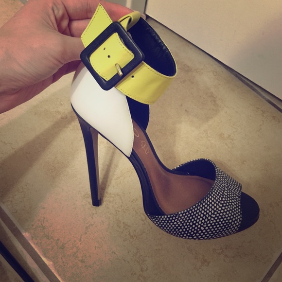 Super cute ALDO shoes