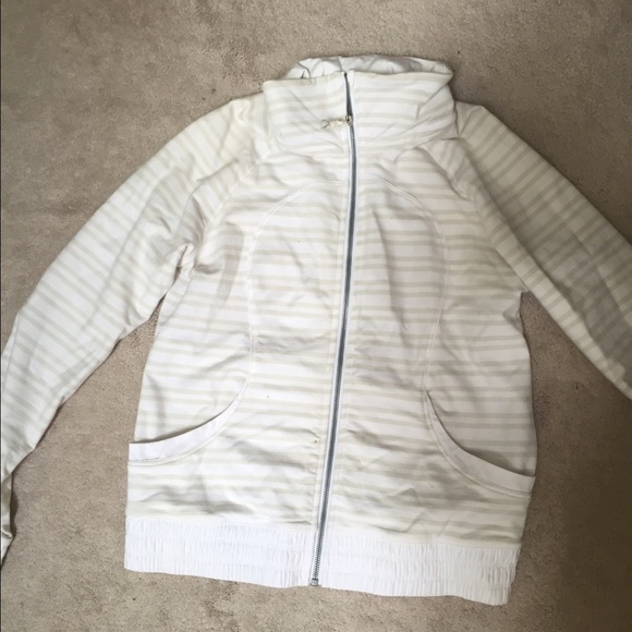 lululemon athletica Jackets & Blazers - Lulu lemon jacket