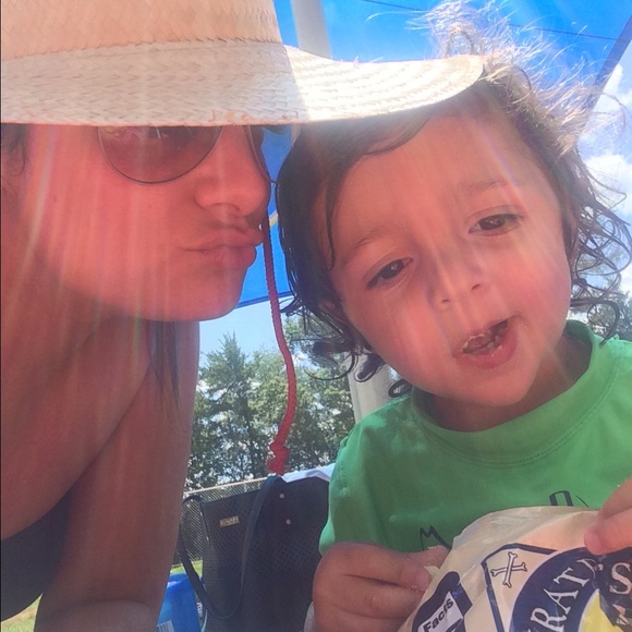 MEET THE SELLER! - Picture 3 of 4