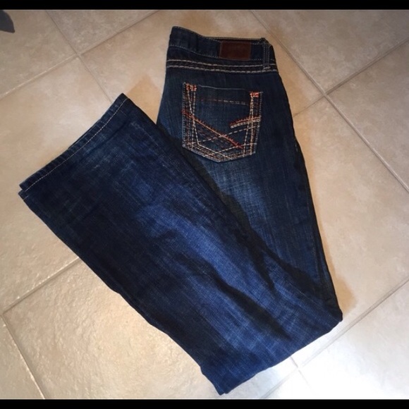 🌼 BEAUTIFUL BKE JEANS🌼 - Picture 1 of 4