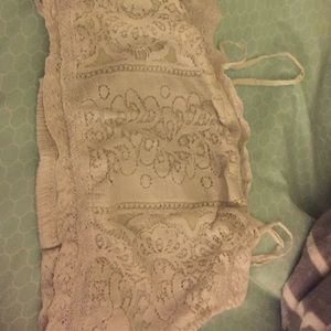 A white American Eagle outfitters super crop top