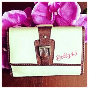 CLEARANCE🐞VTG🐞 Etienne Aigner Wallet