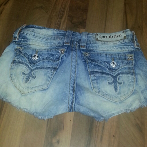 TRADING - Picture 3 of 3