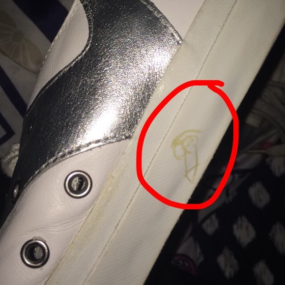 DO NOT TRADE/BUY FROM PARISSA @marissafroc 🚫🚫🚫 - Picture 3 of 4