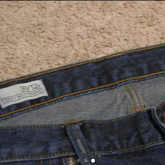 Gap Sexy Boyfriend Crop Denim - Picture 3 of 3
