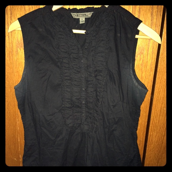 BITTEN Sarah Jessica Parker Black Sleeveless Top