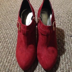 Red boot heels