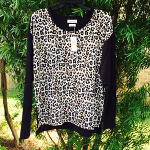 Van Heusen Blouse Medium animal print
