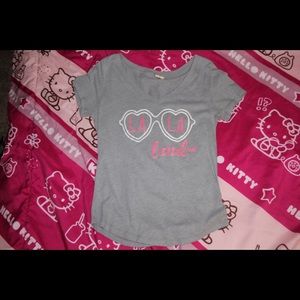 Hollister graphic tee