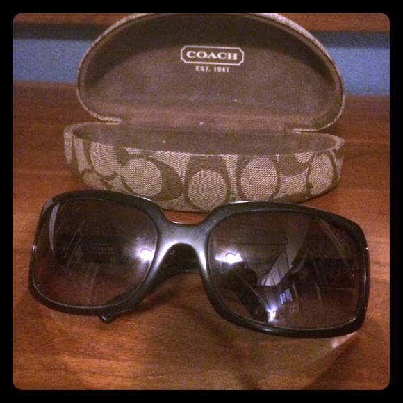 Coach sunglasses w/ case
