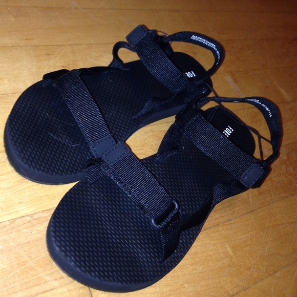 Black Chaco like shoes
