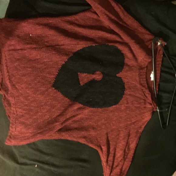 maroon heart lock sweater