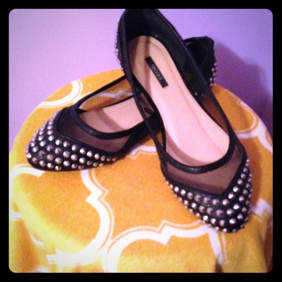 Forever 21 Studded Black Flats