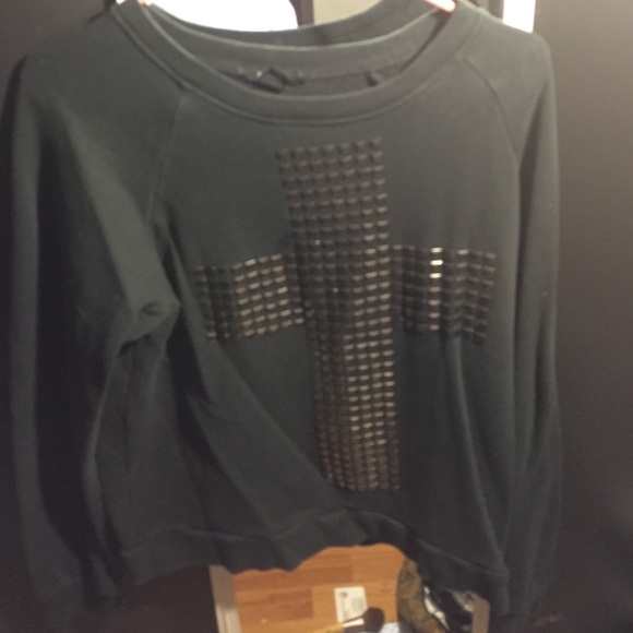 cross studs sweater