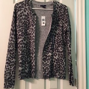 **BRAND NEW** GAP leopard button-up cardigan