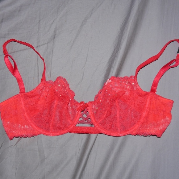Victoria's secret very sexy all lace bra