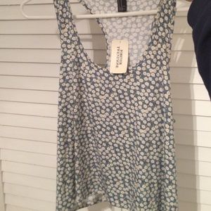 BRAND NEW FLOWER TANK TOP
