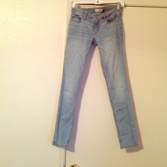 Hollister skinny jeans