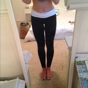 victoria's secret yoga leggings-RESERVED