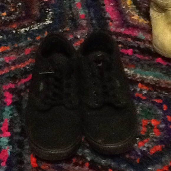 Cans for sale - Picture 2 of 3