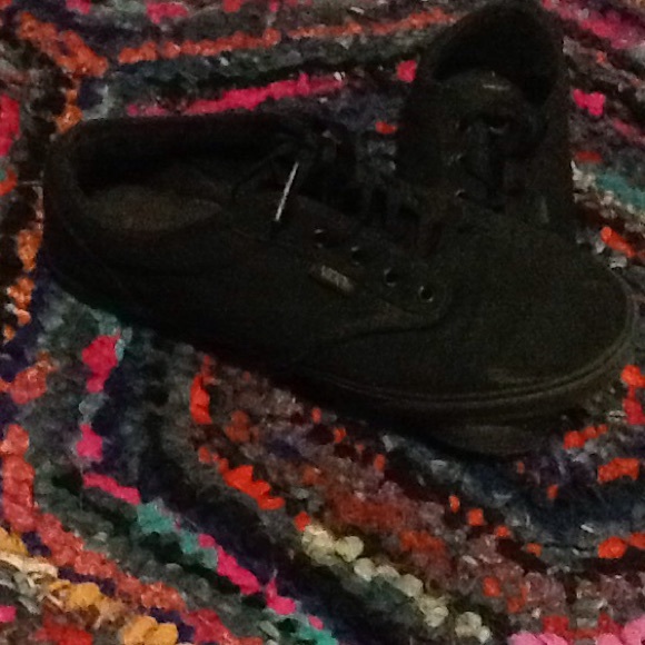 Cans for sale - Picture 3 of 3