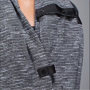 Lululemon Vinyasa Scarf RULU Black Coco Pique