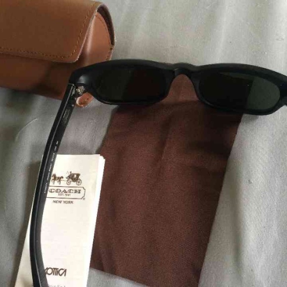 SOLD Authentic Coach Sunglasses - Picture 4 of 4