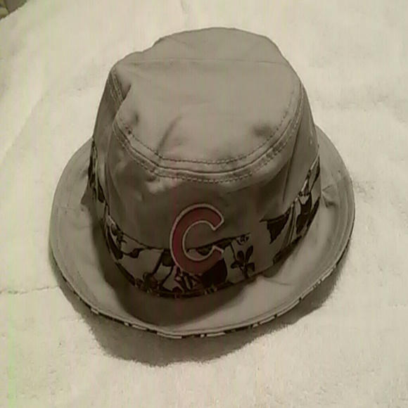 New Era Cubs Bucket Hat