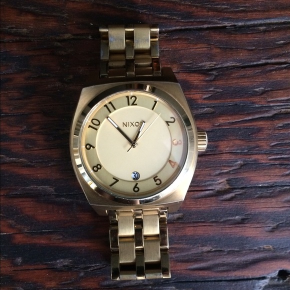 Nixon Gold Monopoly Watch - Picture 1 of 4