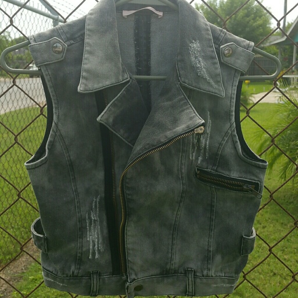 Jean vest!