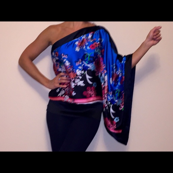Blouse/ tunic