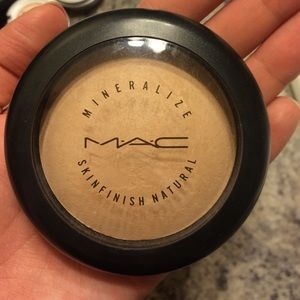 Mineralize Skin Finish Natural MAC