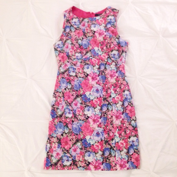 F21 Pink floral day sheath dress - Picture 2 of 4