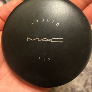 Mac Studio Fix Powder