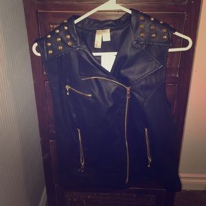 Leather jacket