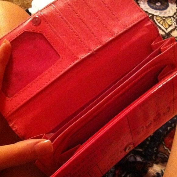 Wallet - Picture 2 of 2