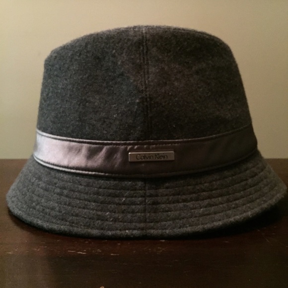 Calvin Klein Gray Hat - Picture 2 of 4