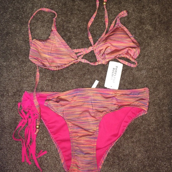 Cute Swimsuitđź’Ą - Picture 1 of 1