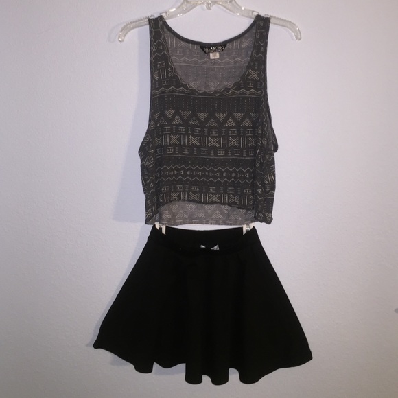 Black skater skirt