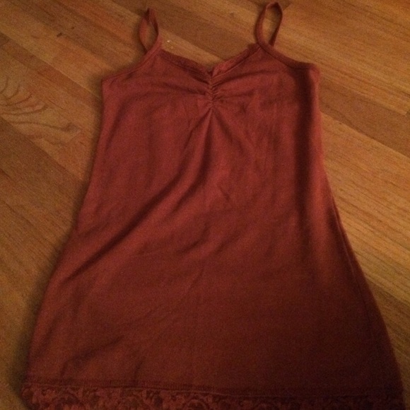 Never worn, maroon, tank top!