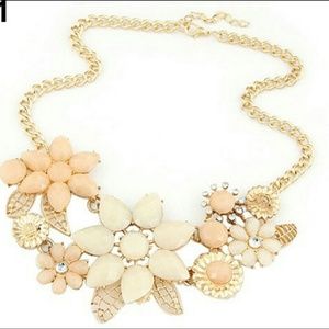 Floral necklace