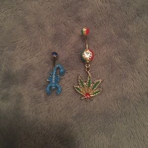 2 belly button rings !