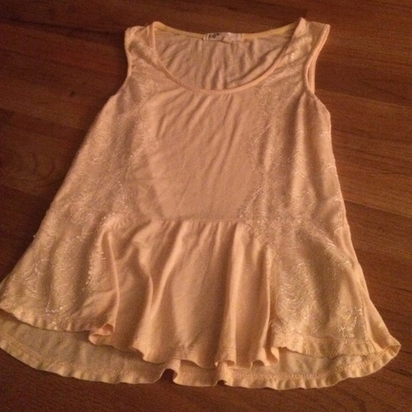 Adorable, baby doll style shirt