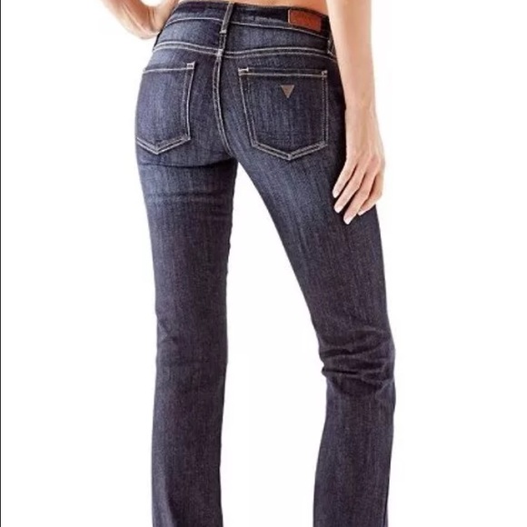 Guess jeans size 28 dark wash - Picture 2 of 2