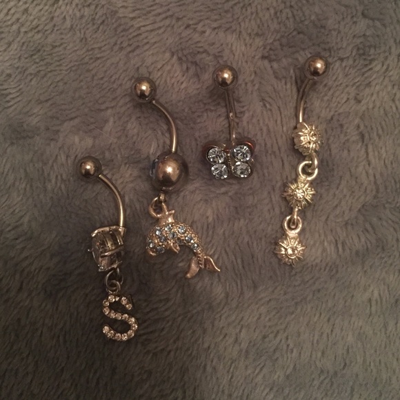 4 rhinestone belly button rings !