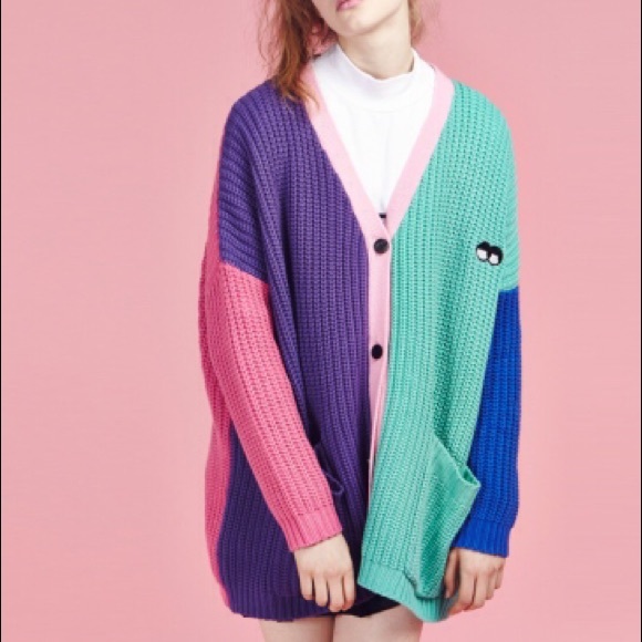 CLOTHING ISO! - Picture 3 of 3