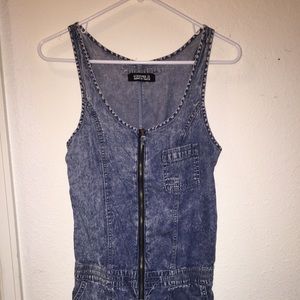 Forever 21 JUNIORS size S shorts jumper