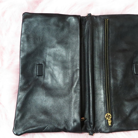 Tory Burch Bags - Tory Burch Croc-Embossed Patent Clutch Tory Burch Bags - Tory Burch Croc-Embossed Patent Clutch