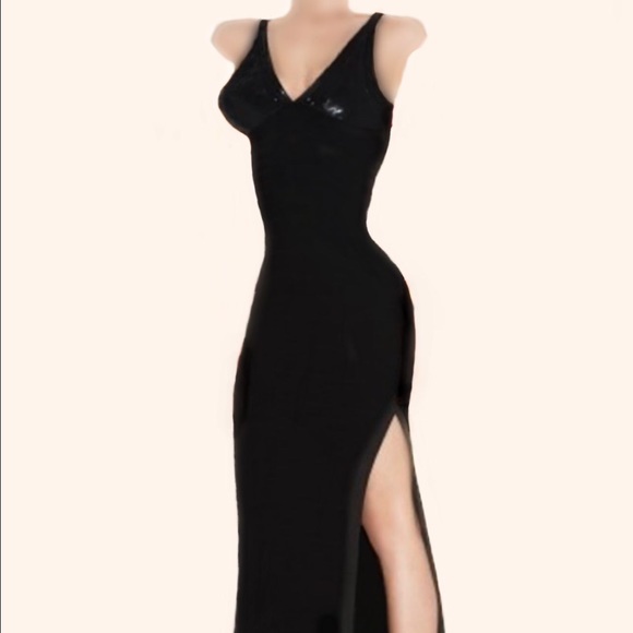 SOLD in our other store AUTH HERVE LEGER BLACK DALIA GOWN