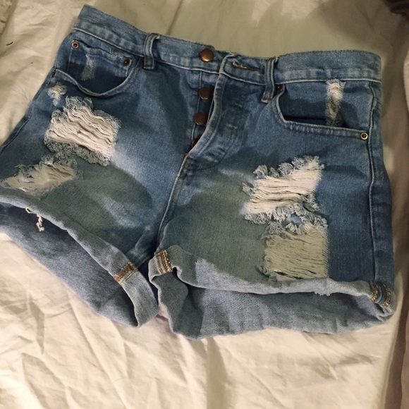 High Waisted denim shorts